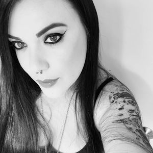 Meet your Posher, Leighanne